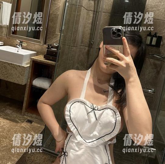 微密圈 - 淋浴不止是洗澡，詹詹的无圣光探险，套图全在那水花四溅中！
