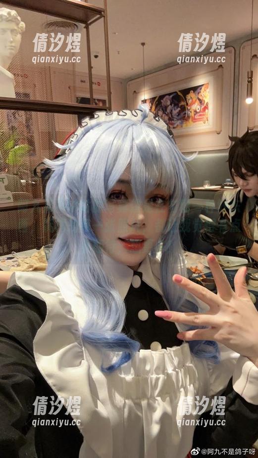 阿九从不咕咕 阿九从不咕咕的写真像是在勾勒一种好东西,阮梅的每一张照片,都让我觉得有点小期待,想更多!