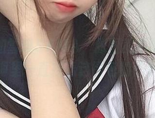 水手服加雪琪SAMA，原图就不说了，我脑海里一直挂着这图包的画面！