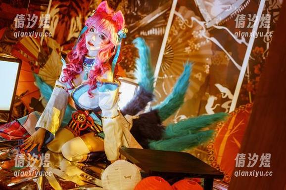 更新频率惊人！雯妹不讲道理的爱宕花嫁COS，这身材，想好了没？