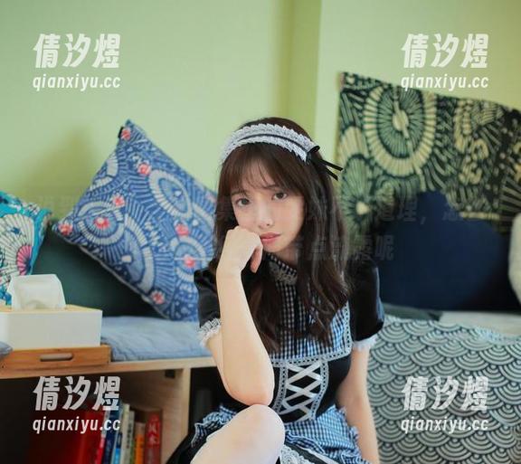 说到浴室，全套图集里的雯妹不讲道理，怎么就这样不经意间带点流露呢