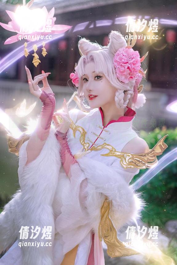推出“露儿大魔王伊芙琳”，一次性免费下载，刺激的倒是没见过啊。
