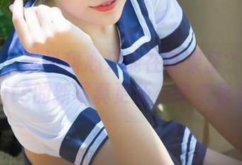 青豆客 – 谁说甜心只能在糖果里？歆小兔chobits的新写真更新，快来看看吧！