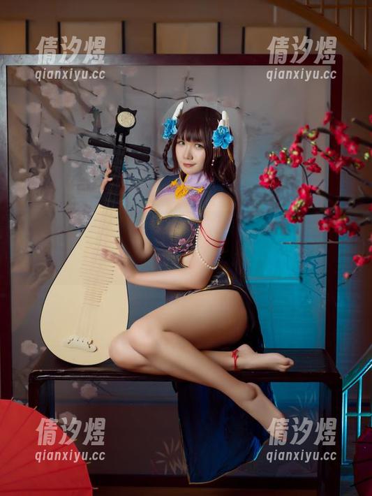 牛仔裤更新换代？麻花麻花酱最新图包，果然与众不同，见过但不喜欢。